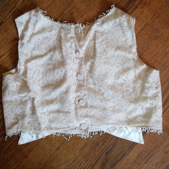 Vintage lace crop - Picture 3 of 5